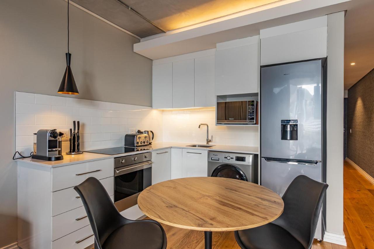 Docklands Deluxe One Bedroom Apartments By Itc Hospitality Cape Town Exterior photo